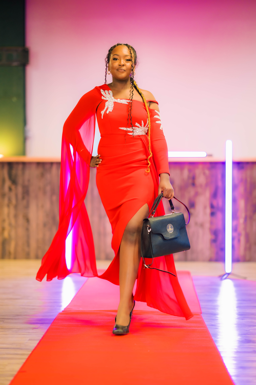 LARYNA COLLECTION