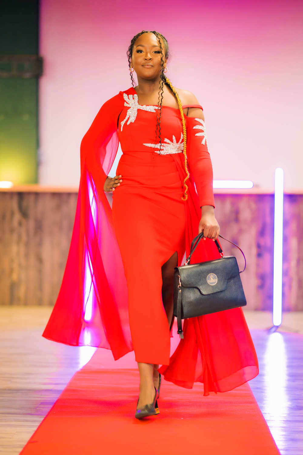 LARYNA COLLECTION