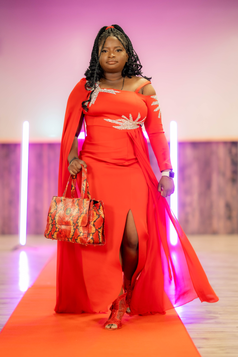 LARYNA COLLECTION
