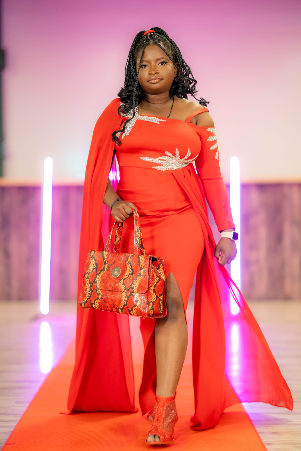 LARYNA COLLECTION