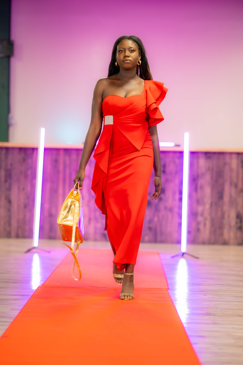 COLLECTION NAOMIE ROUGE