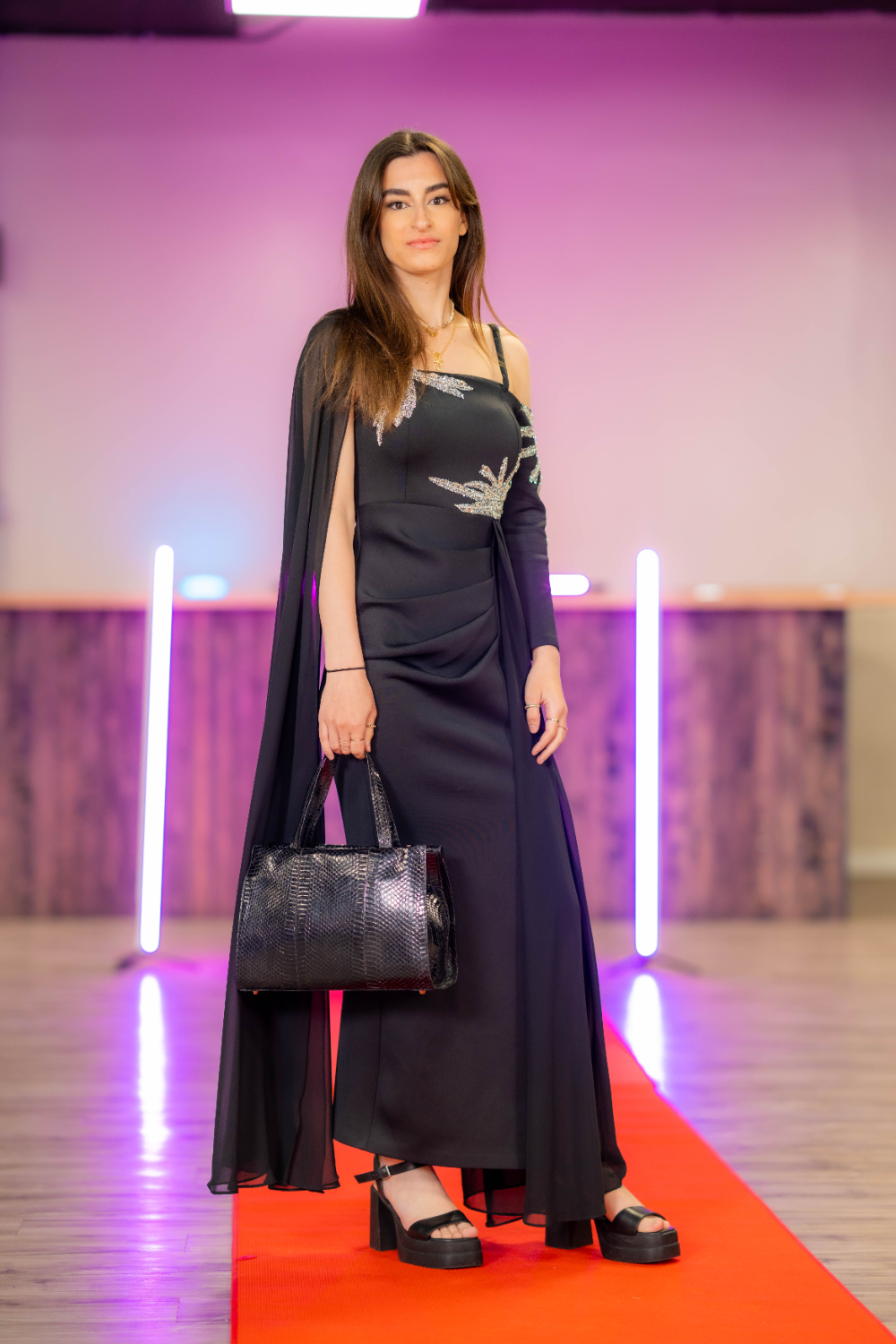 COLLECTION LARYNA NOIRE