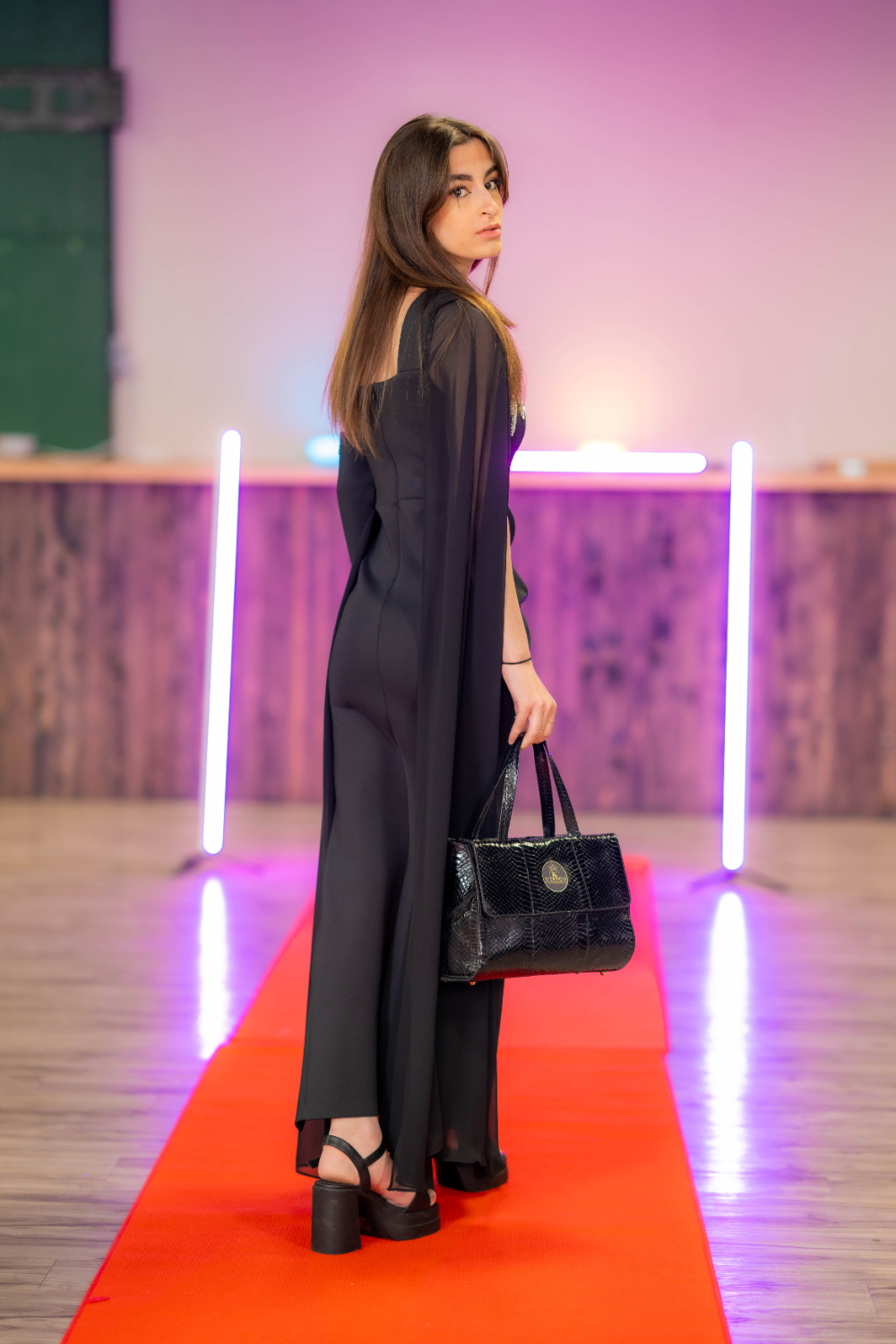COLLECTION LARYNA NOIRE