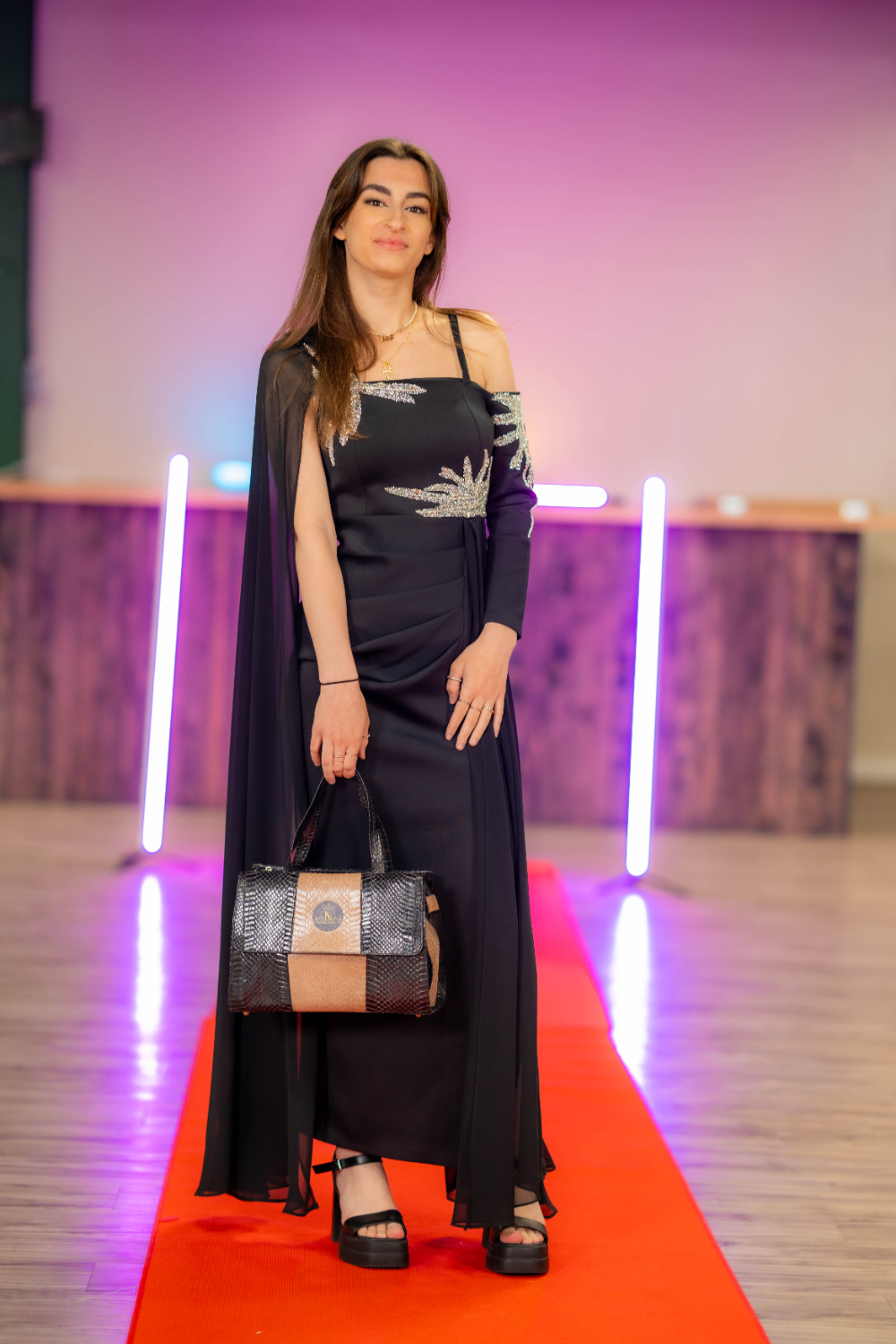 COLLECTION LARYNA NOIRE