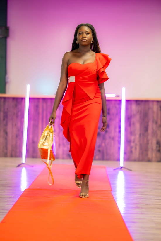 COLLECTION NAOMIE ROUGE