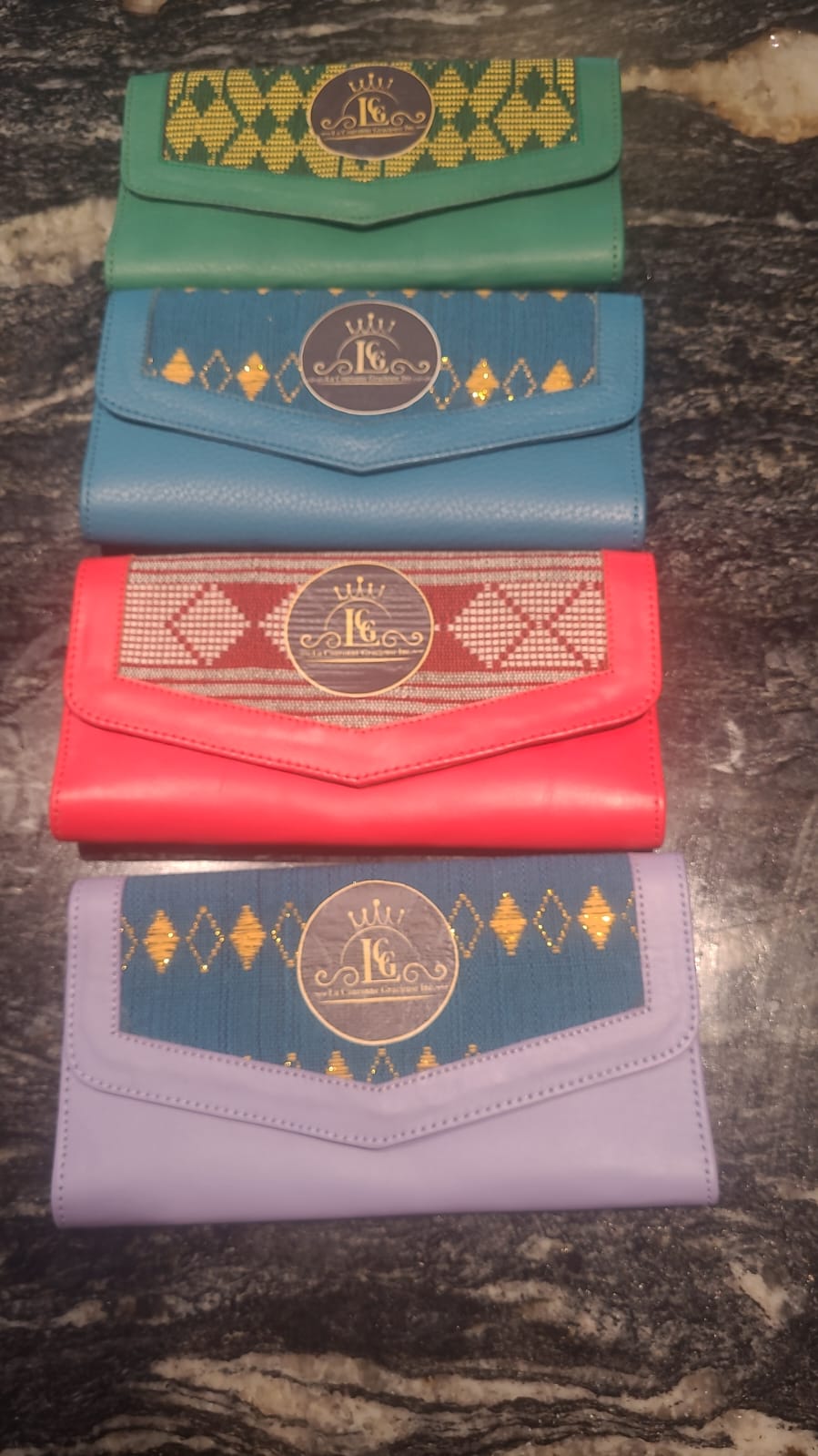 KINDJA COLLECTION PORTEFEUILLES MULTICOLORS